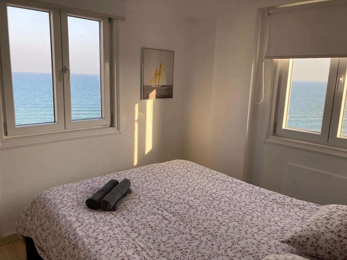 Sunrise Seaview Apartment Larnaca Cyprus